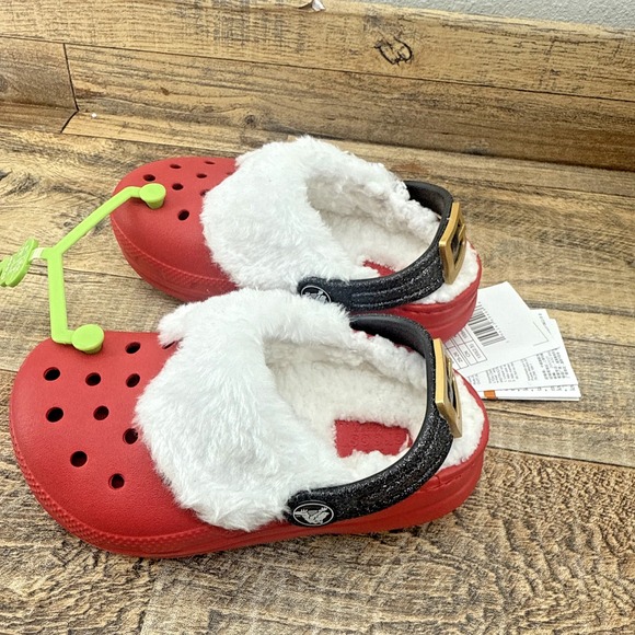New Crocs Classic Lined Santa Clogs Toddler C9 – Red Faux Fur Holiday Shoes - Picture 8 of 10